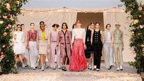 chanel zomer 2021|chanel haute couture shows.